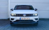 vehicle image #4