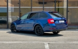 vehicle image #8