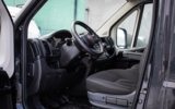 vehicle image #10