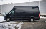 vehicle image #9