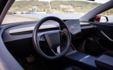 vehicle image #12