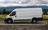 vehicle image #11