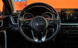vehicle image #17