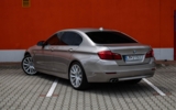 vehicle image #9