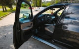 vehicle image #17