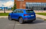 vehicle image #8
