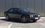 vehicle image #3
