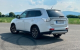 vehicle image #6