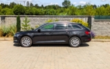 vehicle image #9