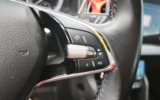 vehicle image #30