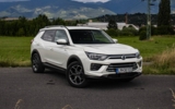 vehicle image #4