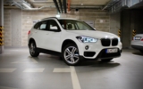 vehicle image #4