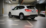 vehicle image #6