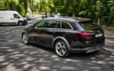 vehicle image #4