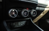 vehicle image #35