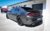 vehicle image #16