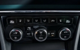 vehicle image #18