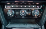 vehicle image #32