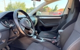 vehicle image #10