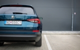 vehicle image #9