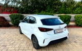 vehicle image #4