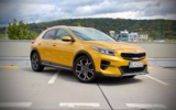 vehicle image #4