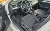 vehicle image #10
