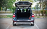 vehicle image #12