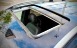vehicle image #10