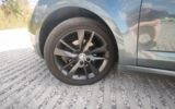 vehicle image #10