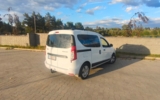 vehicle image #5