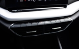 vehicle image #35