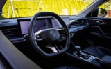 vehicle image #13