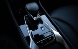 vehicle image #32