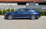 vehicle image #9
