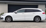 vehicle image #9