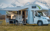 vehicle image #10