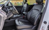 vehicle image #16