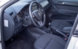 vehicle image #13