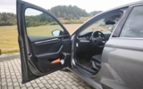vehicle image #10