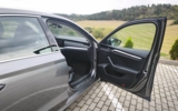 vehicle image #16