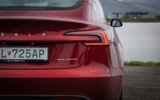 vehicle image #10