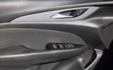 vehicle image #25