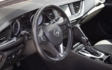 vehicle image #14