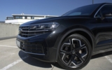 vehicle image #9
