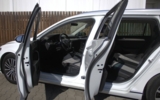 vehicle image #10