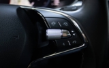 vehicle image #19