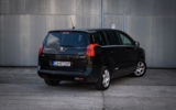 vehicle image #9
