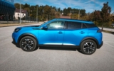 vehicle image #9