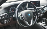 BMW Rad 5 Touring 530d xDrive A/T – fotografia 16